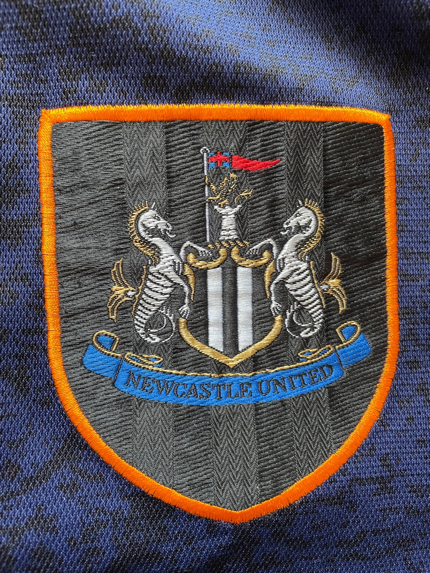 Newcastle Away Shirt 1997 -98 Shearer 9 Original (good) Adults XXL