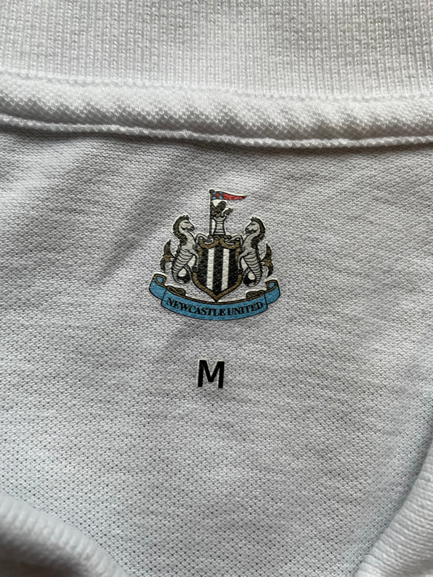 Newcastle Castore Polo Shirt (very good) Adults Medium