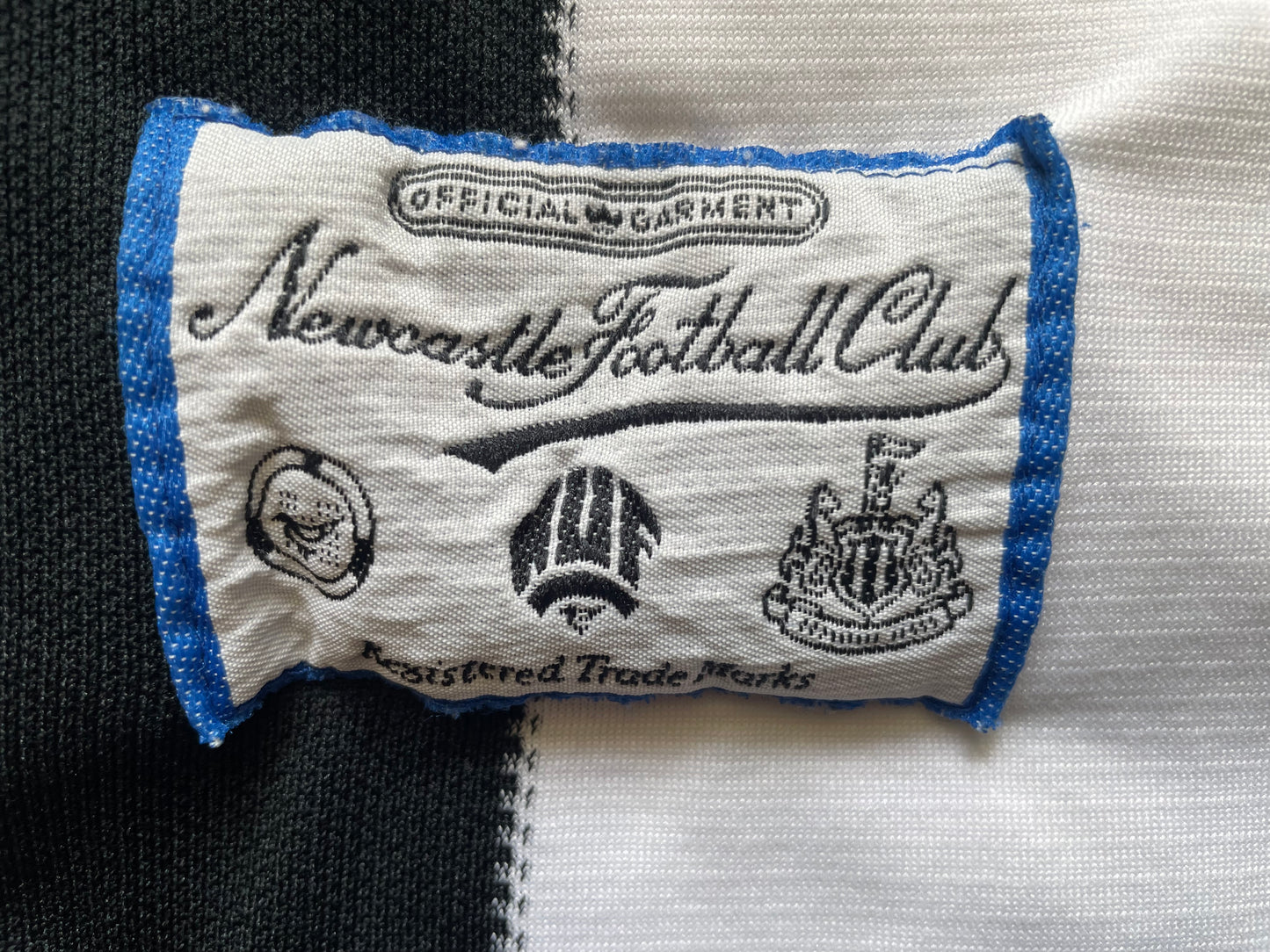 Newcastle Home Shirt 1995 -97 Original (good) Adults Large