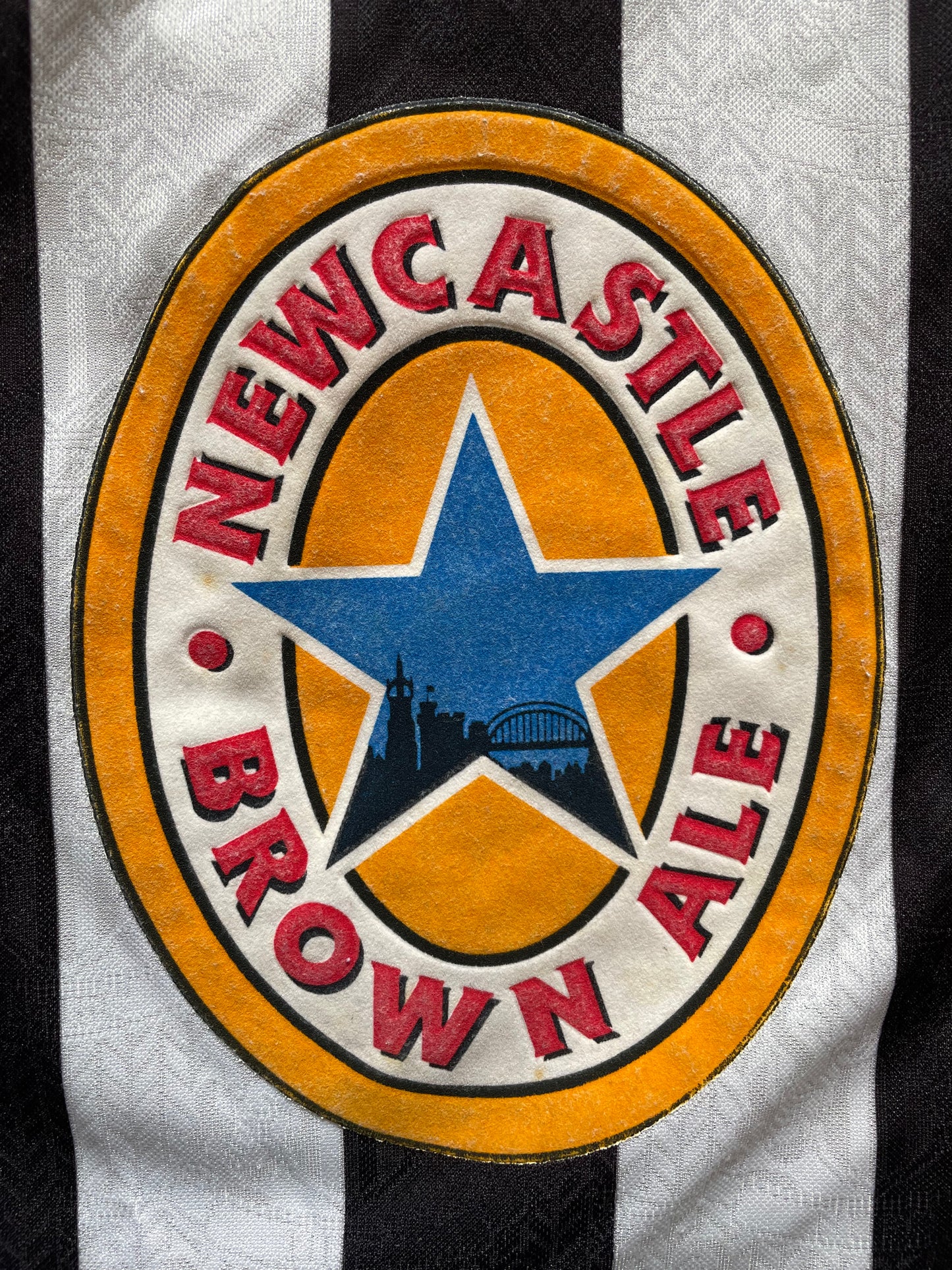 Newcastle Home Shirt 1997 -99 Original (good) Adults Medium
