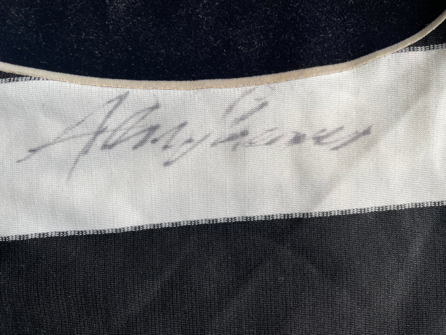 Newcastle Home Shirt 1999 SHEARER 9 signed (fair) Adults XXL