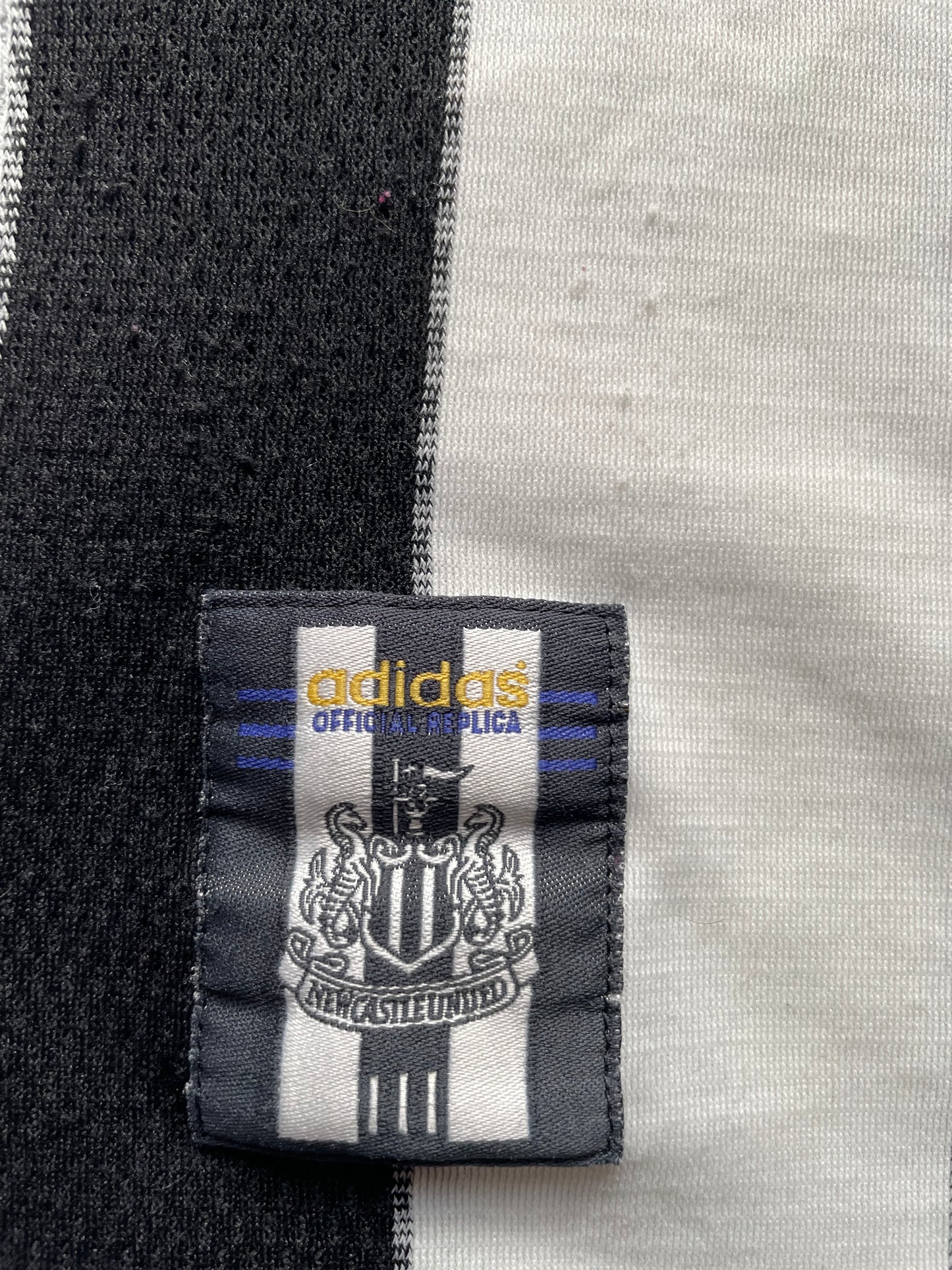 Newcastle Home Shirt 1999 SHEARER 9 signed (fair) Adults XXL