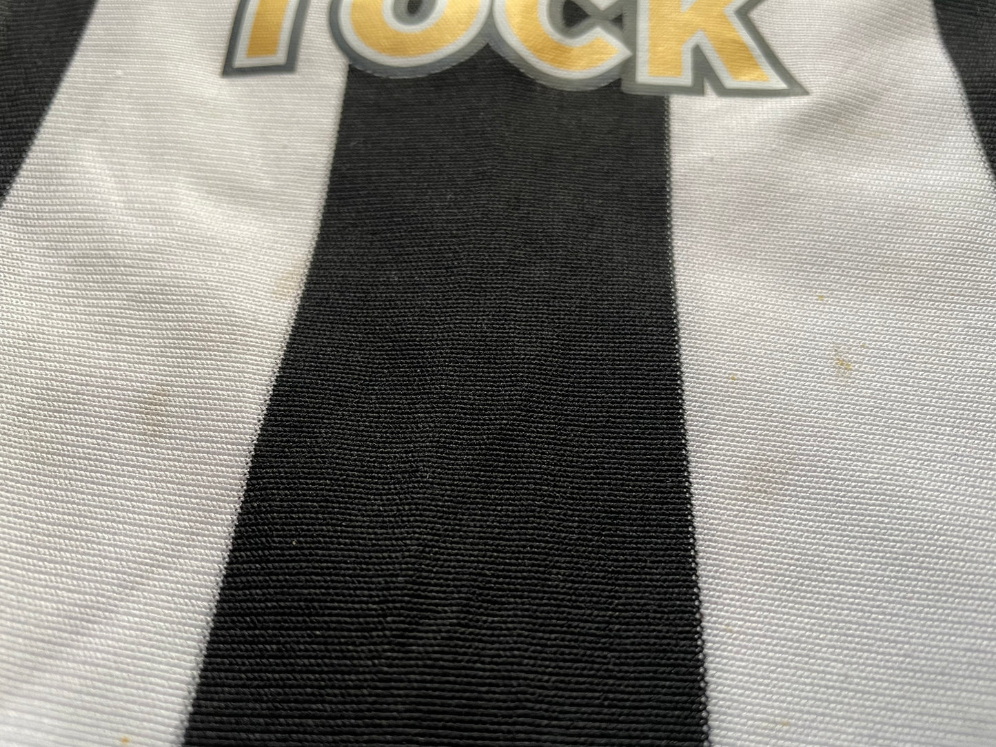 Newcastle Home Shirt 2005-07 Owen 10 (good) 28-30 140 Adults XXS / Youths