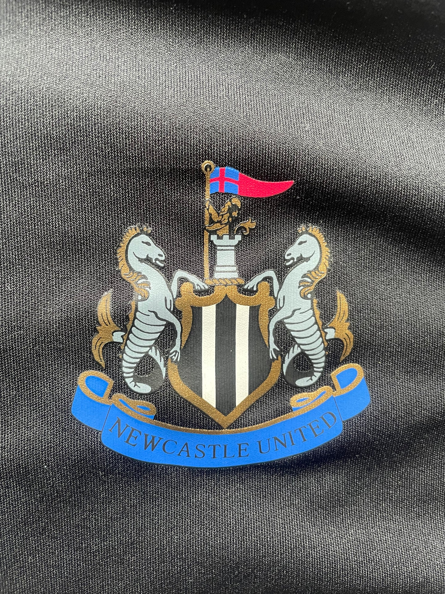 Newcastle Adidas Training Shirt 2006 -07 (very good) Adults XS / Youths 32-34 164