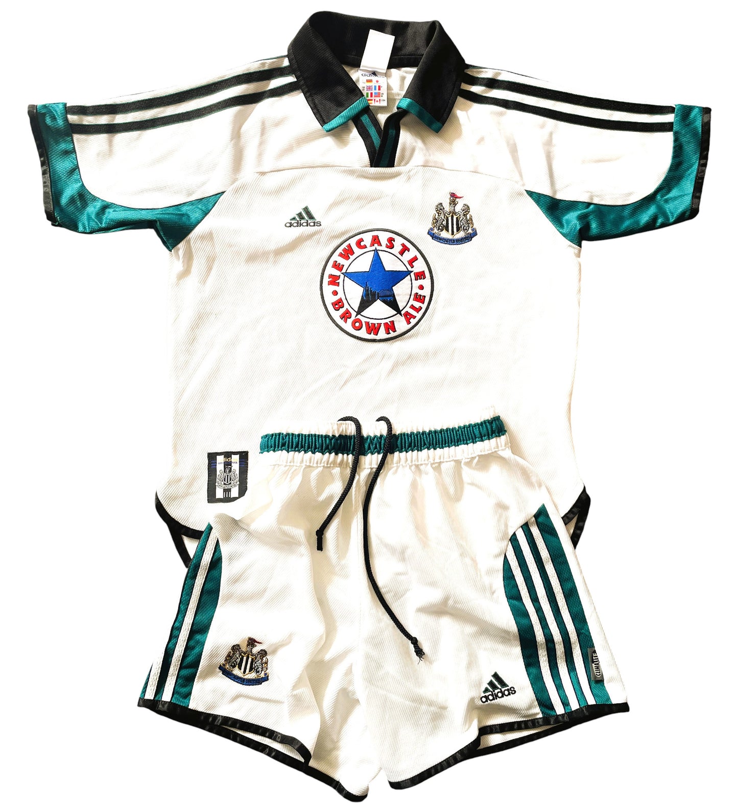 Newcastle Away Shirt + Shorts 1999 -00 Adidas (very good) Large Boys 152