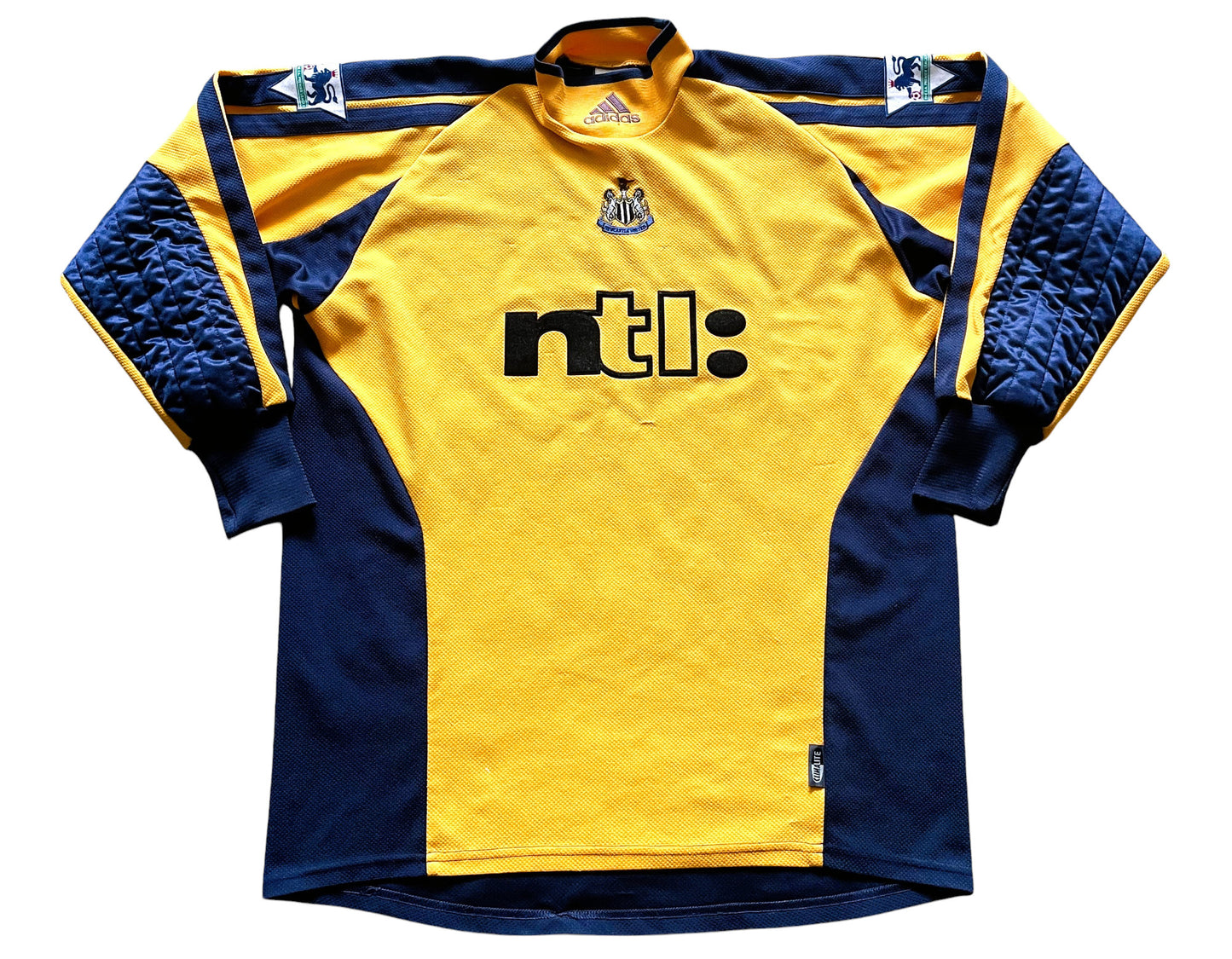 Newcastle Goalkeeper Shirt 2001 -02 Adidas (good) Adults Large / XL