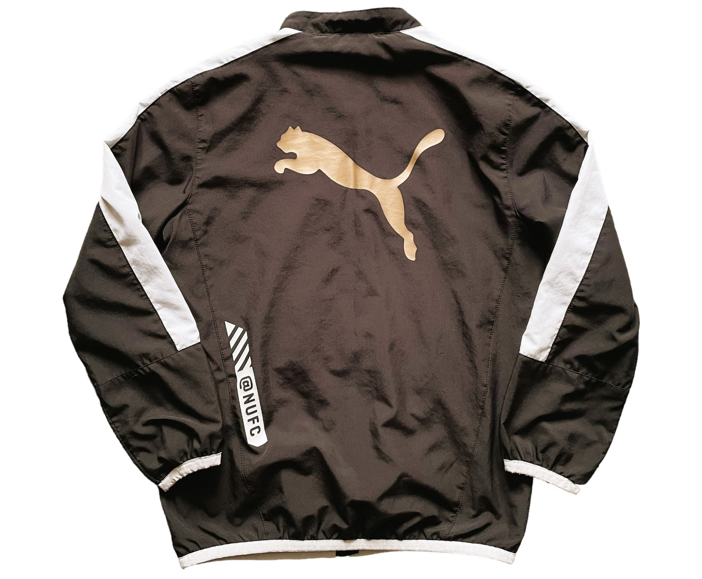 Newcastle Raincoat 2014-15 (very good) Small Youths 24/28 128