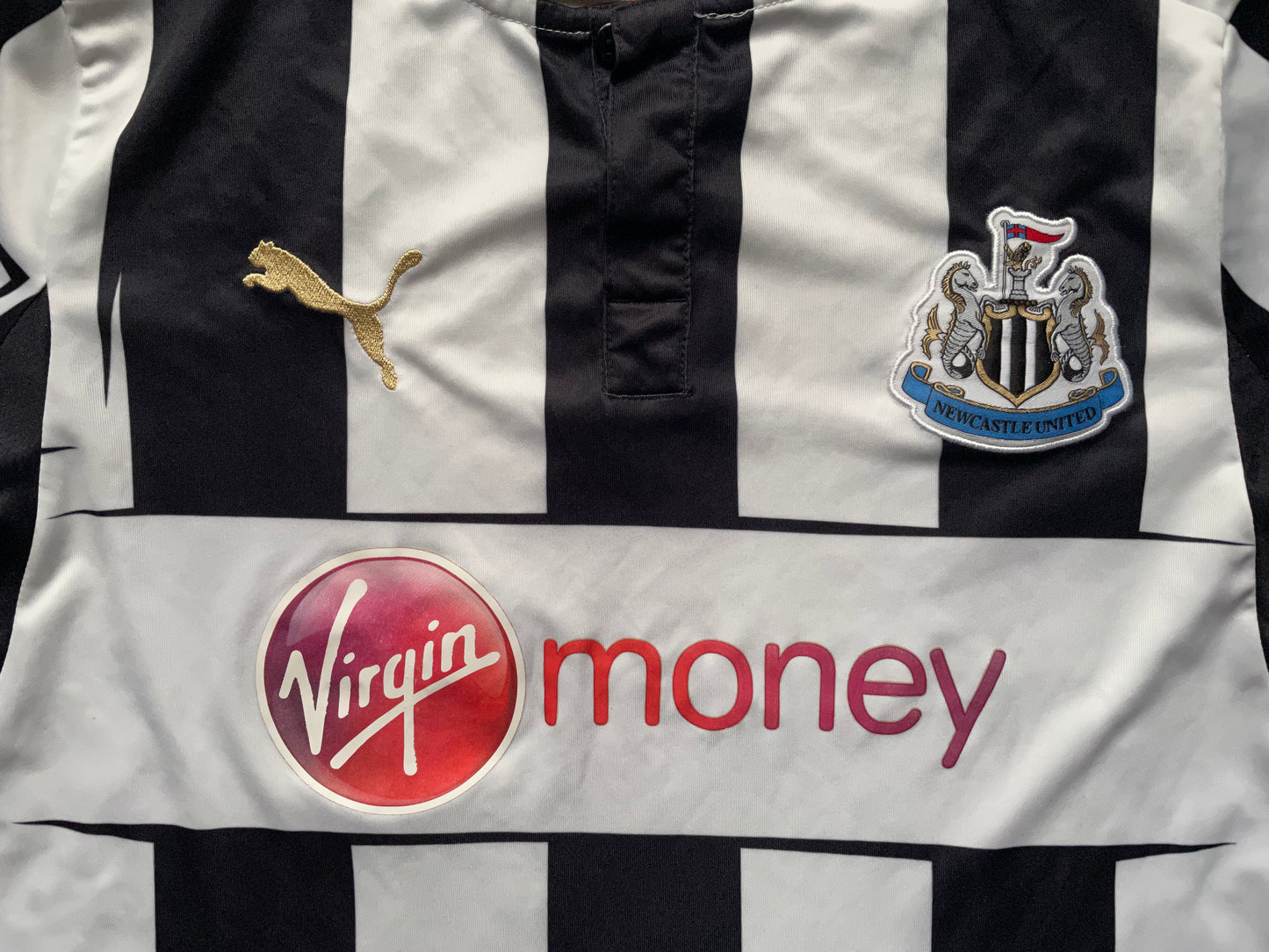 Newcastle 2012 Home Shirt (good) Adults XS / Youths see below