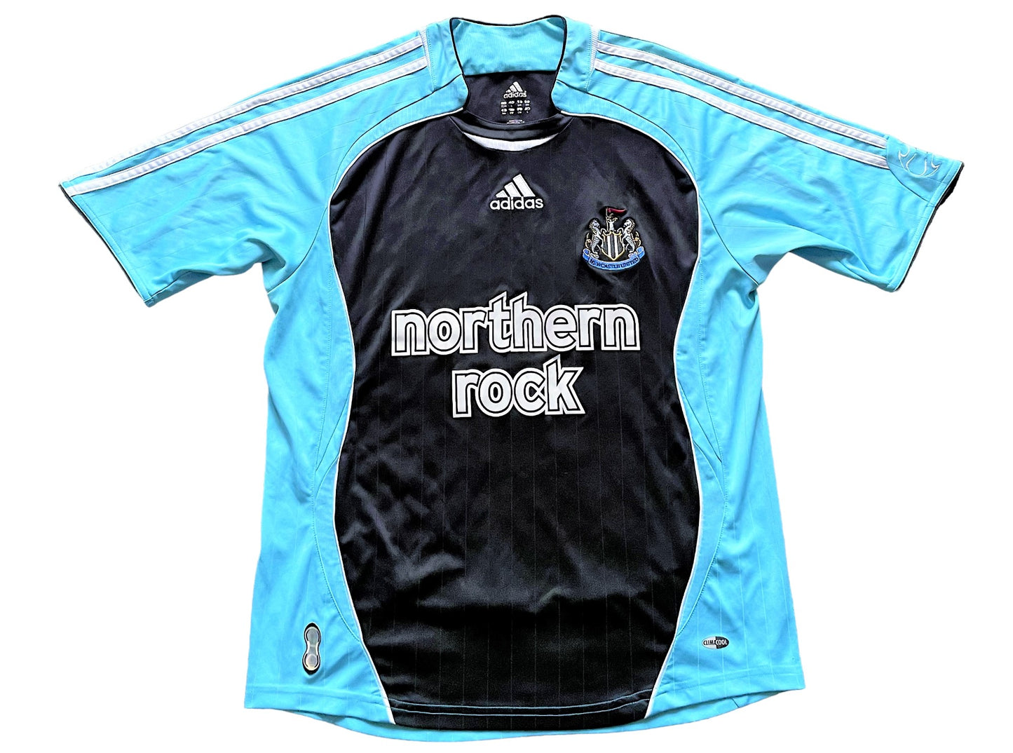 Newcastle 2006 Third Shirt (very good) Adults XSmall/Youths 164 32/34 Height 22 inches