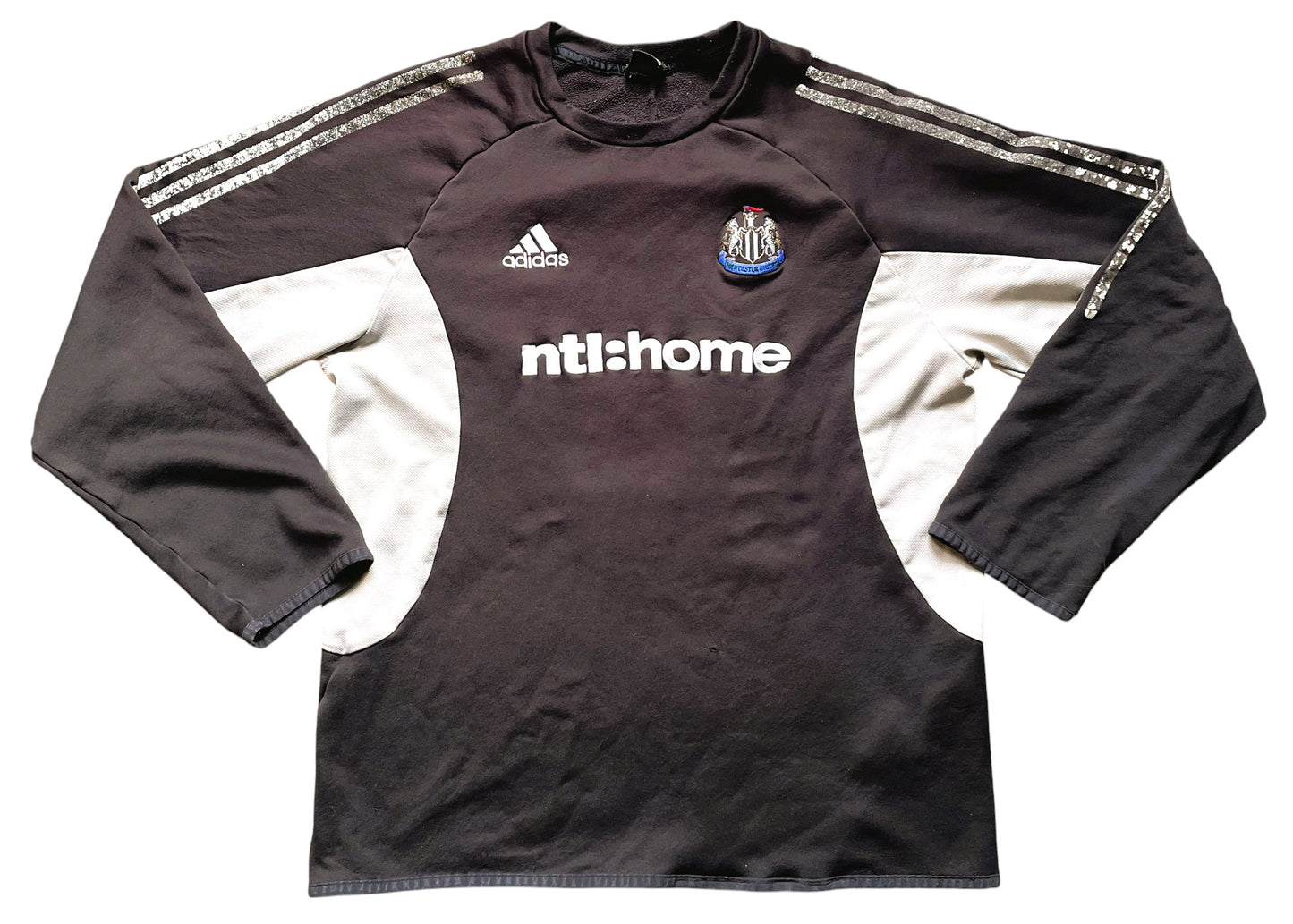 Newcastle Training Top 2002 -03 Adidas (fair) Adults Small 36-38