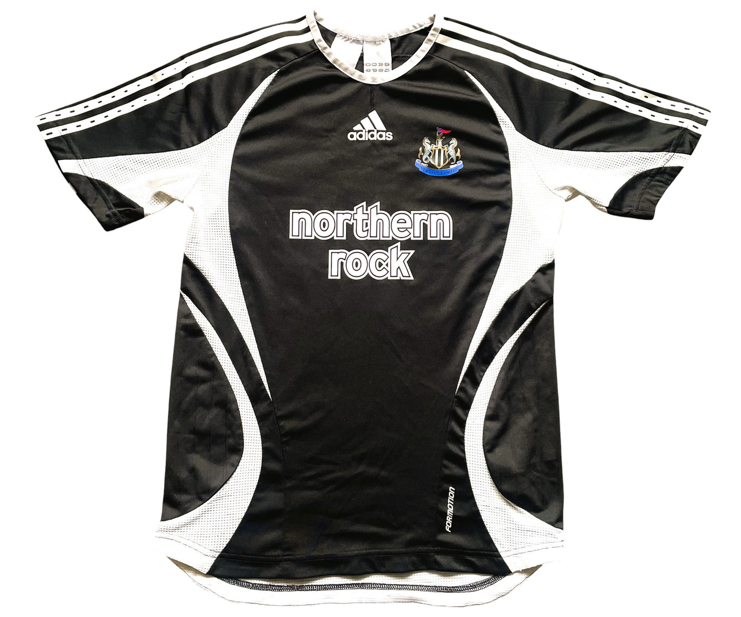 Newcastle Adidas Training Shirt 2006 -07 (very good) Adults XS / Youths 32-34 164