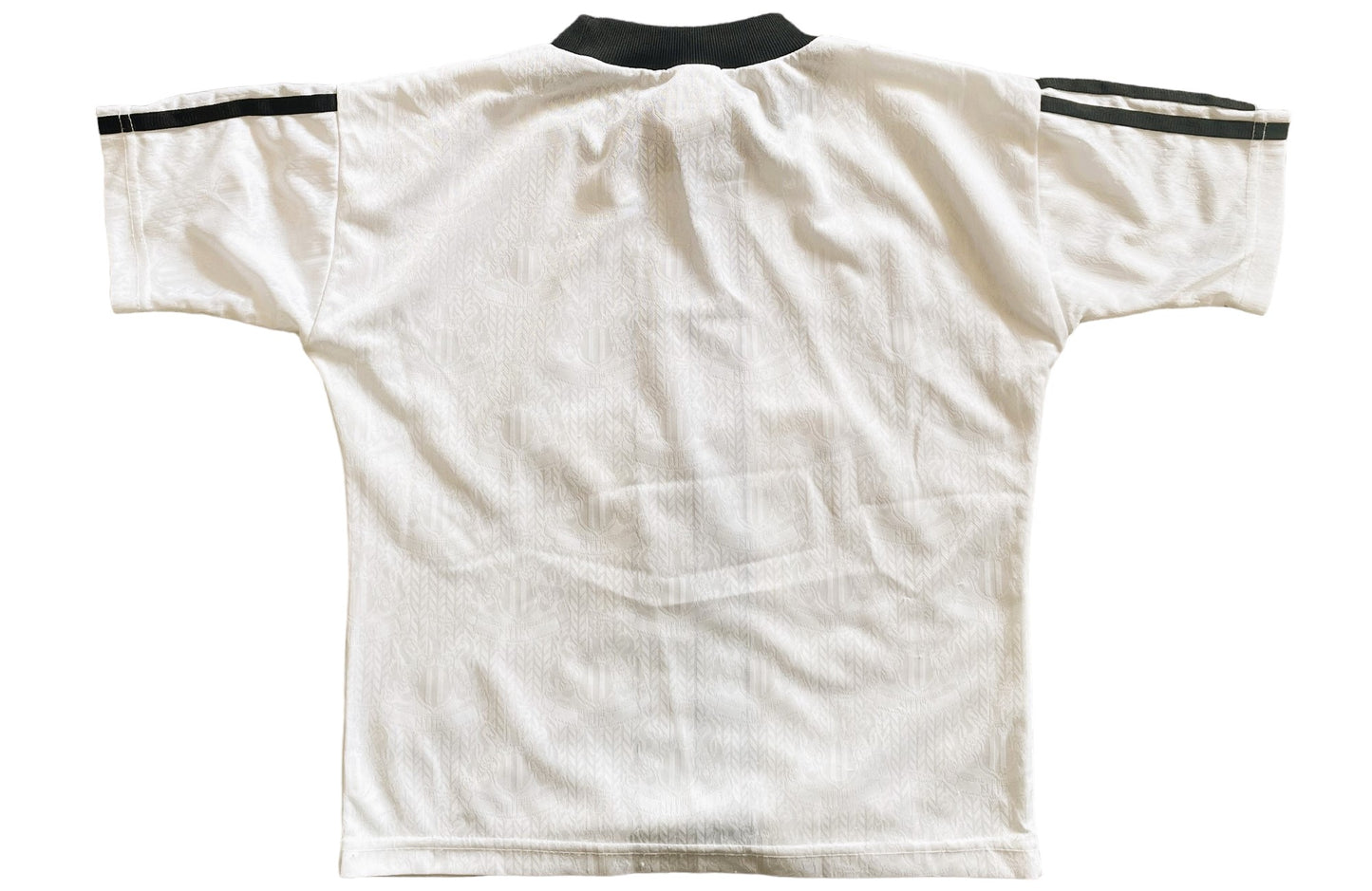 Newcastle 1995-96 Training Shirt (very good) Small Boys 128 Original Adidas