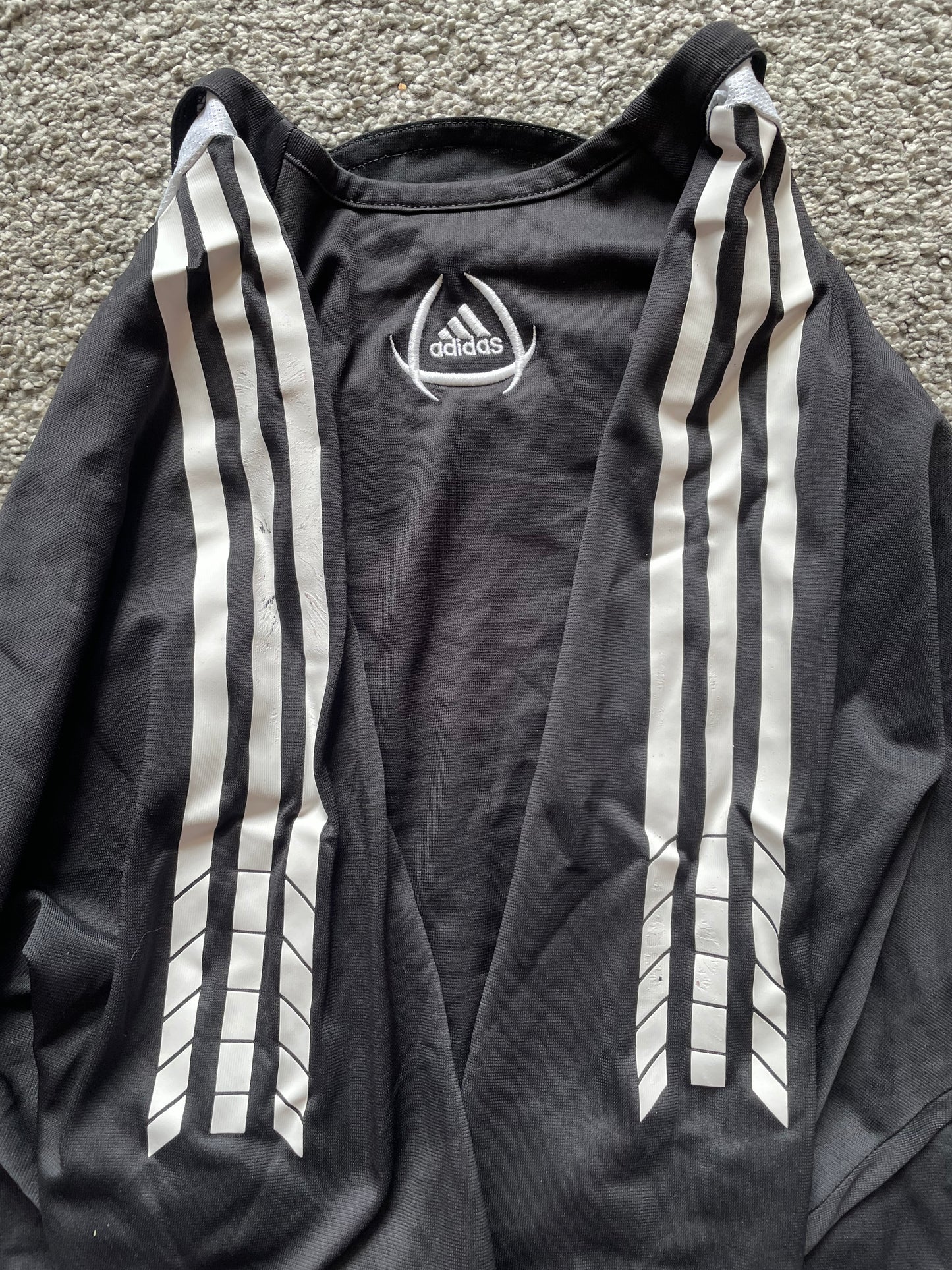 Newcastle 2005-06 Training Shirt (very good) tag removed seems Adult XS / Youths