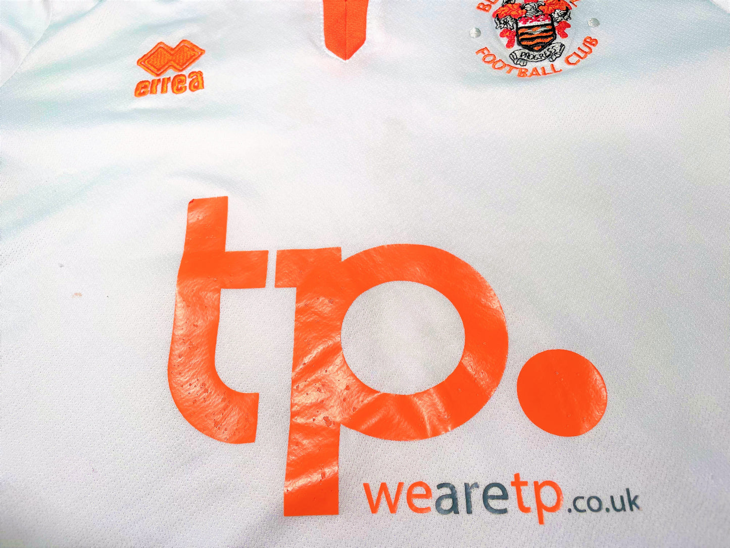 Blackpool Away Shirt 2017/18 (very good) XS Youth. Height 16 inches