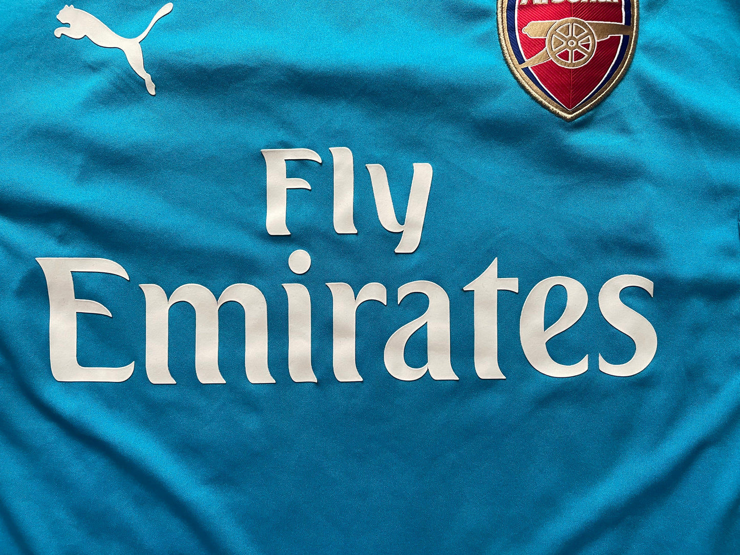 Arsenal Training Shirt 2017 -18 (excellent) Adults Medium Puma