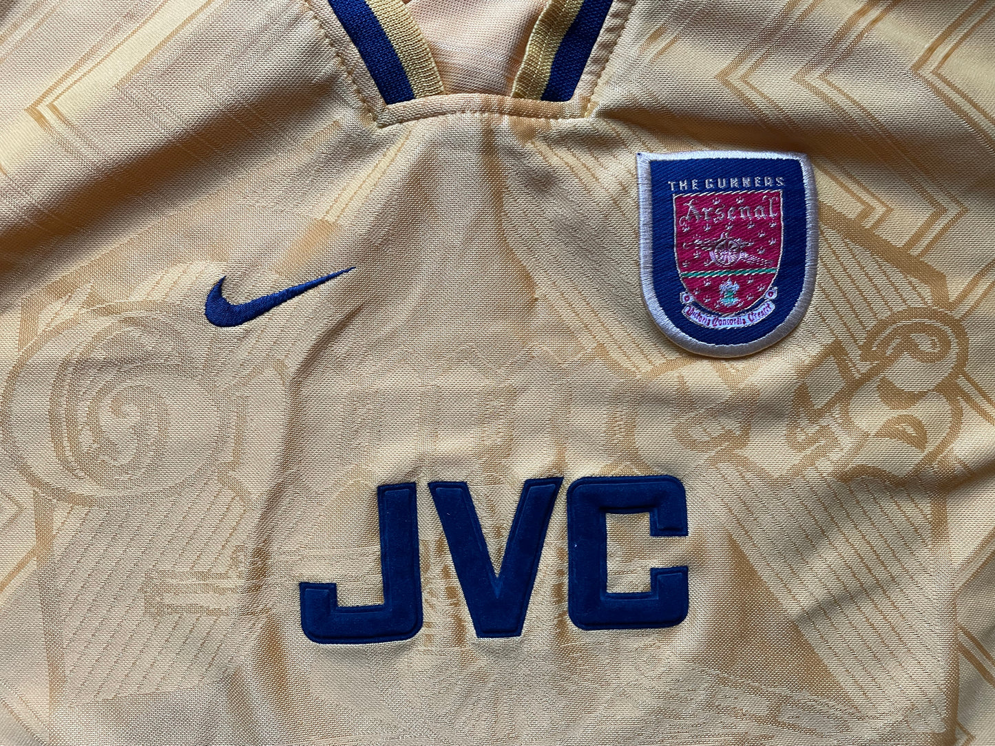 Arsenal 1996 Away Shirt (very good) Adults Small / Youths see below