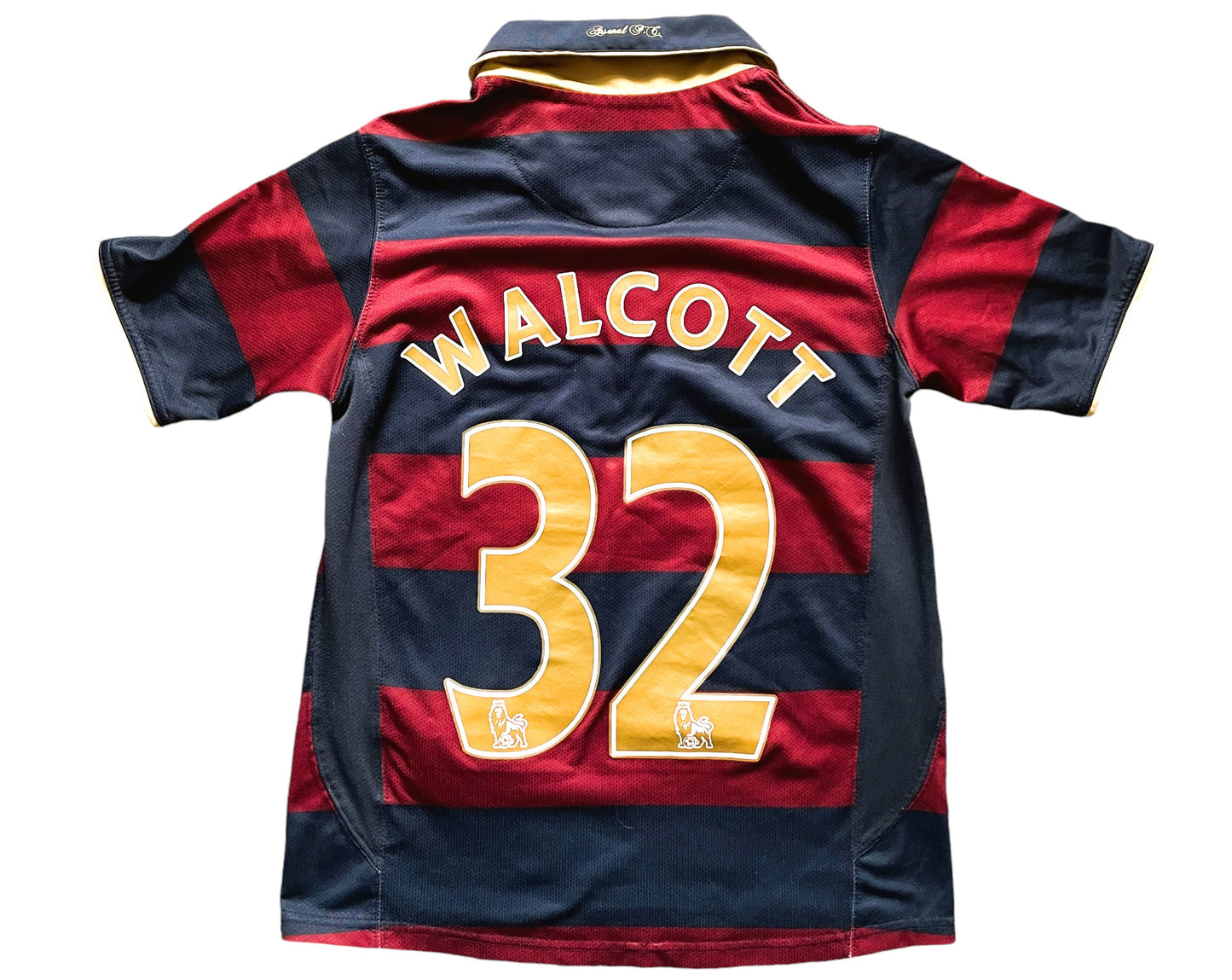 Arsenal Third Shirt 2007 -08 WALCOTT 32 (excellent) Medium Youth 140-152 age 10-12 years