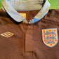 England 2011 Away Shirt (very good) Adults XXS/XL Boys. Height 22.5 inches at the front.
