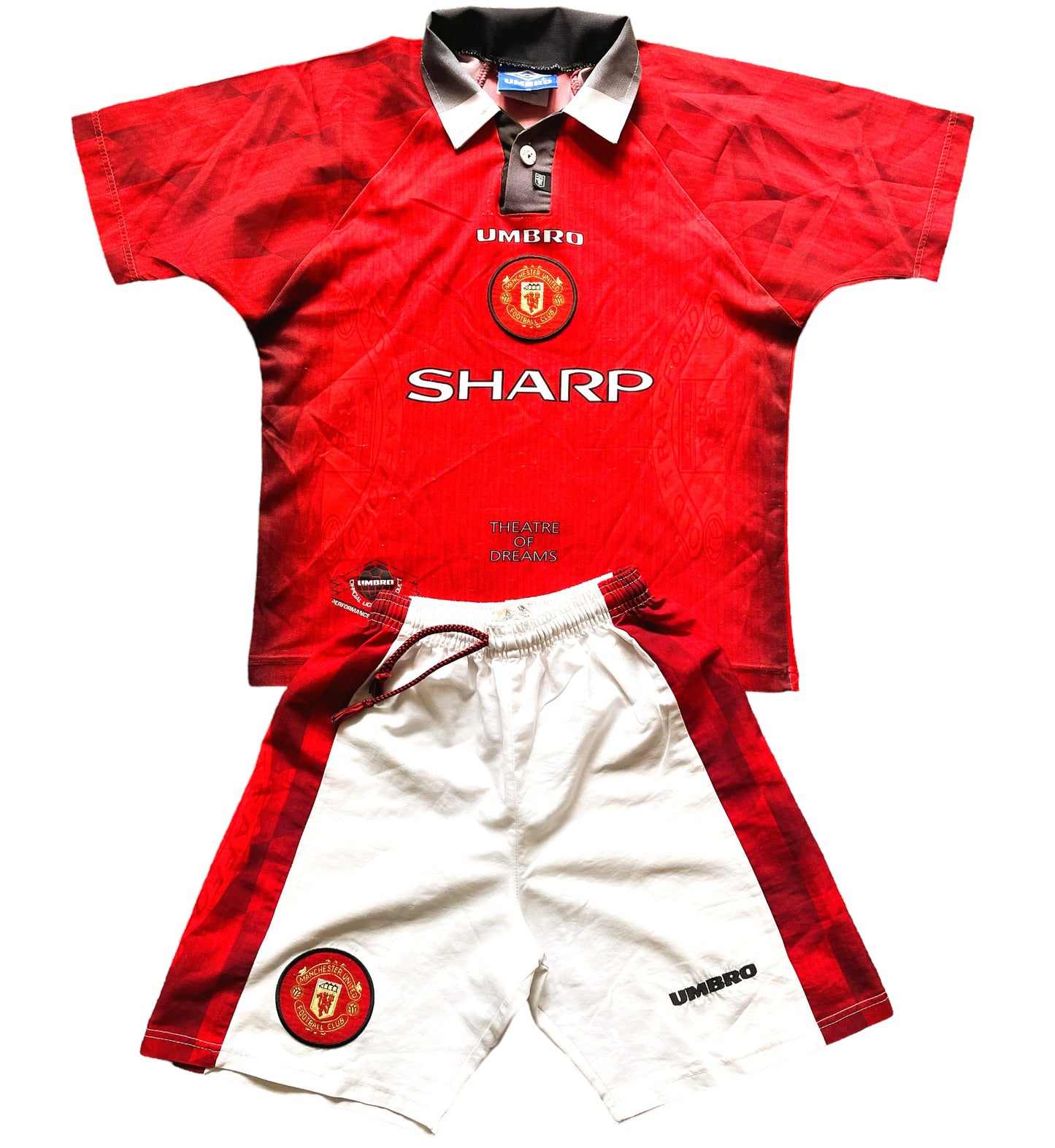 Man United Shirt & Shorts 1996-98 CANTONA 7 original (good) AdultsXXS tho tag says Large Boys 76-81cm