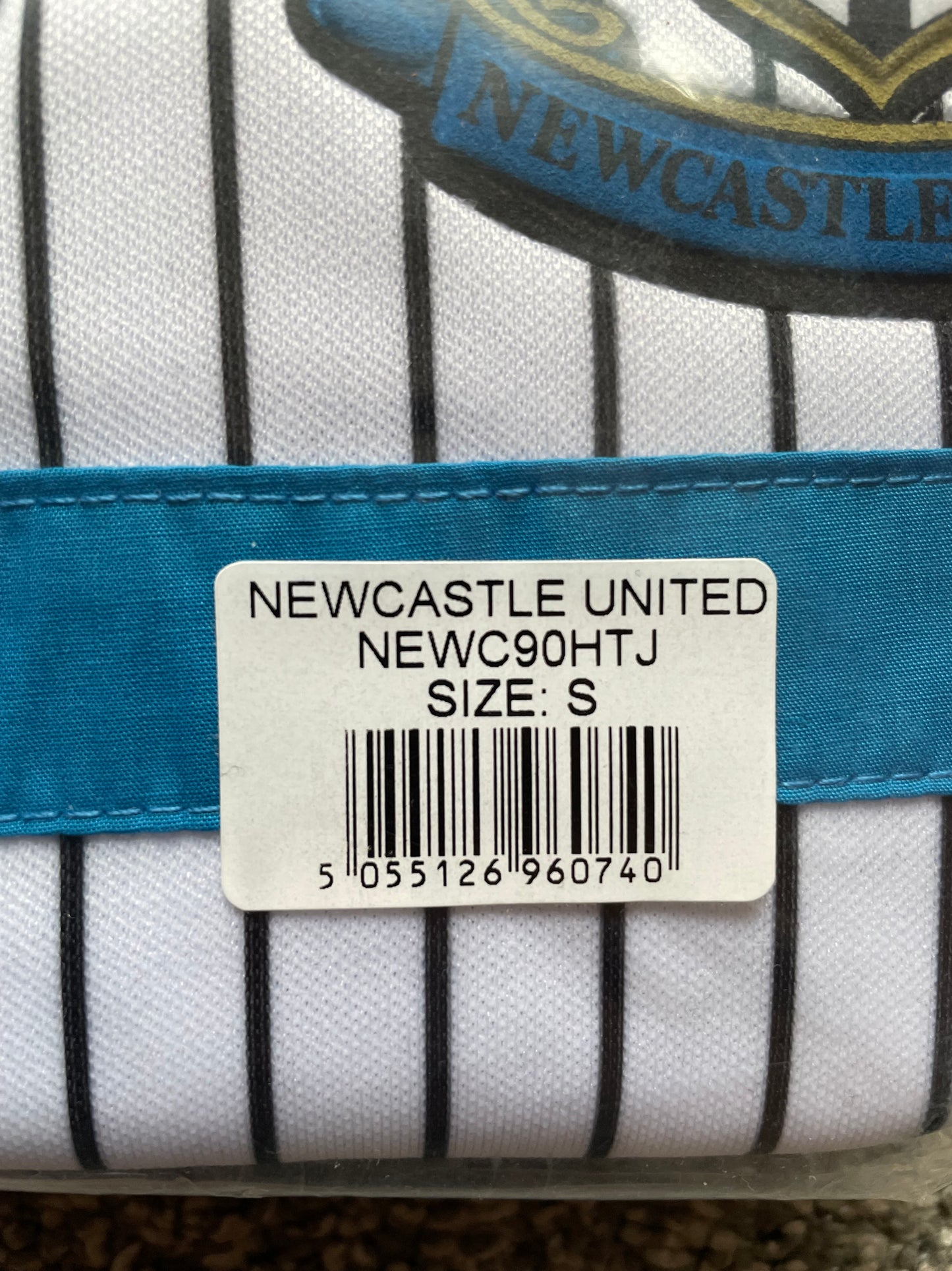 Newcastle 90s Trackie Top (excellent) Adults Small Score Draw BNIB