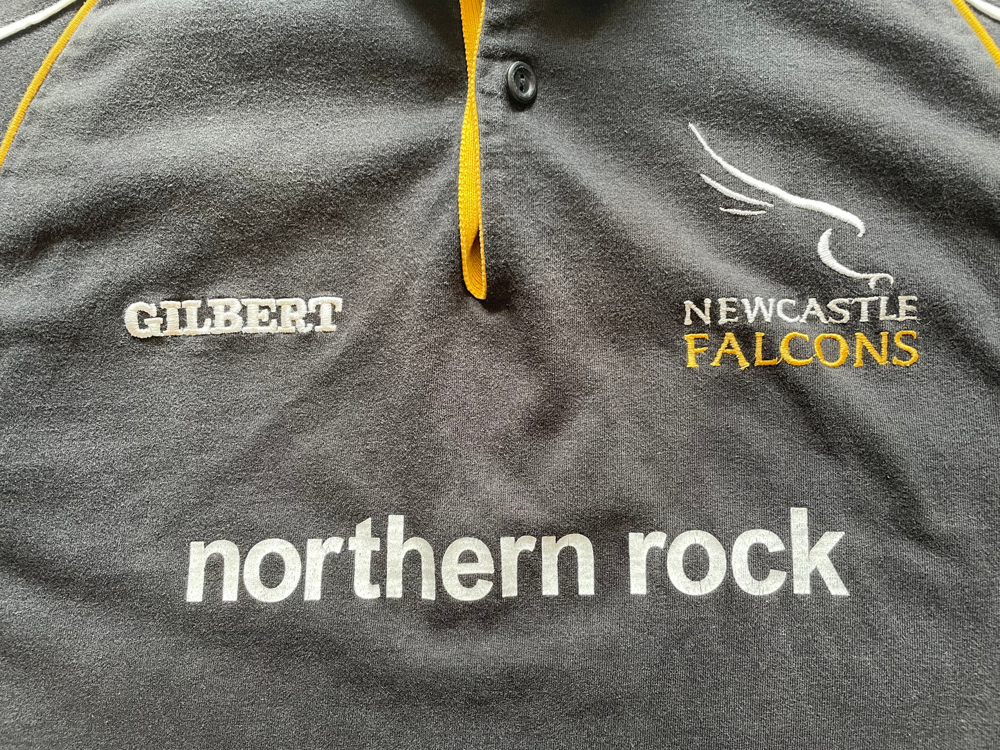 Newcastle Falcons Shirt (good) Adults Small
