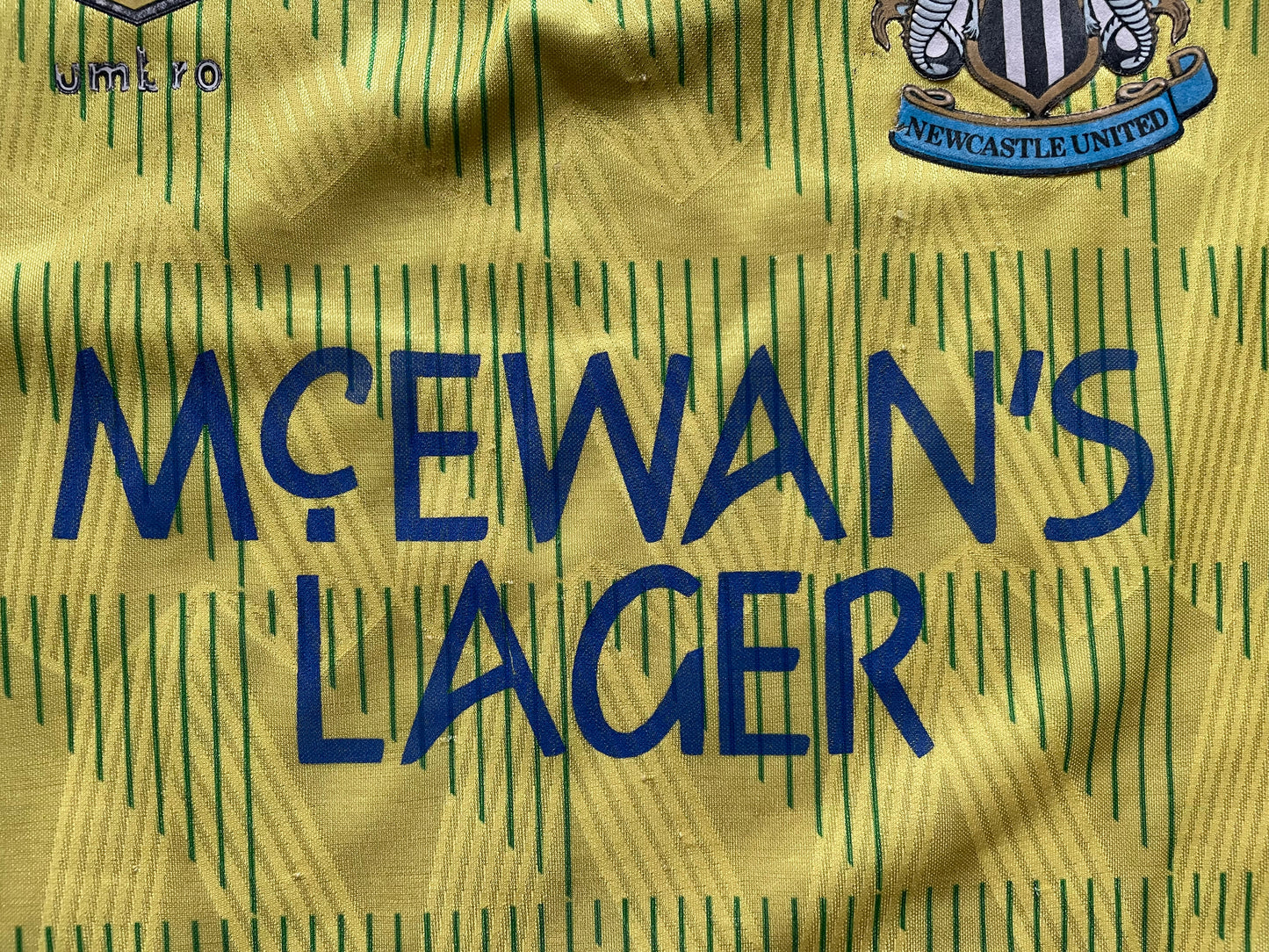 Newcastle Away Shirt 1991-93 (good) Adults Medium 97-102 cm Umbro