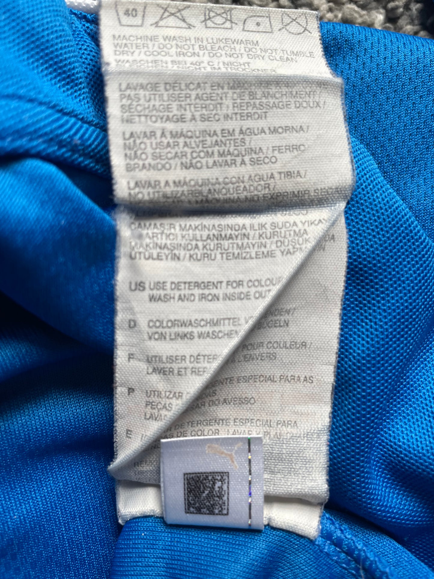 Newcastle Away Shirt 2010 -11 Puma (very good) Adults Medium