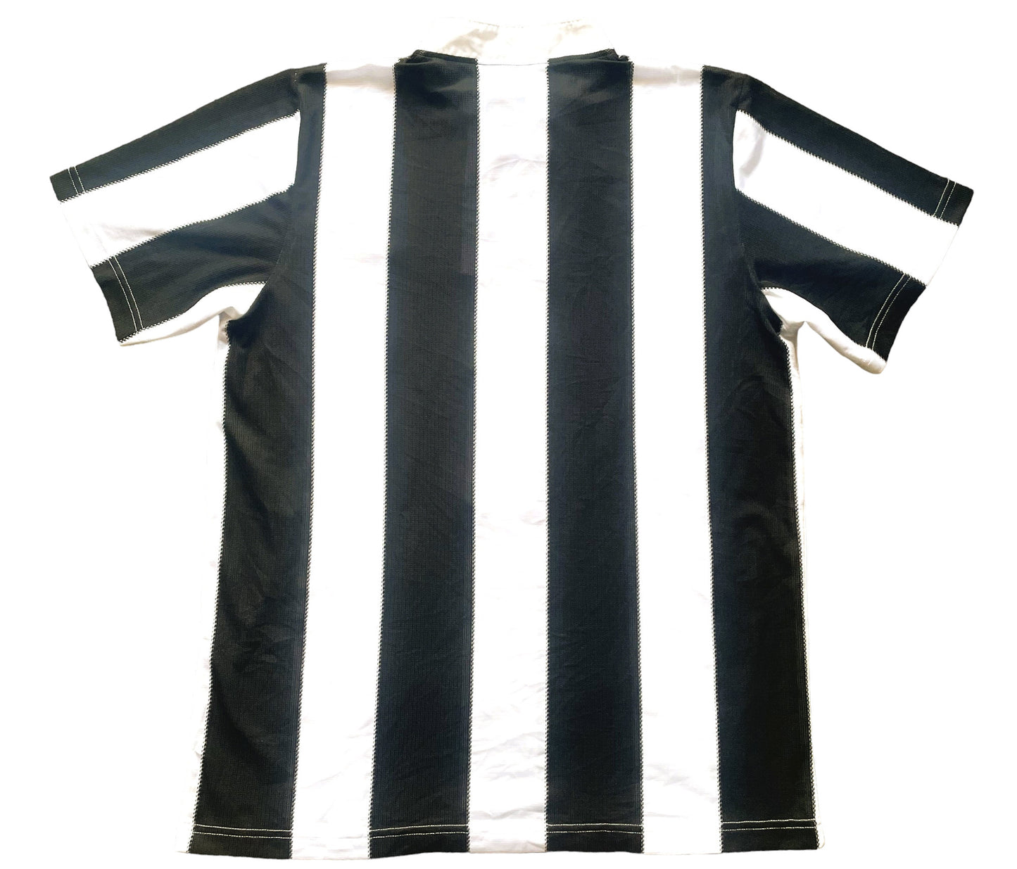 Newcastle 1995-97 Home Shirt (very good) Adults Large Score Draw