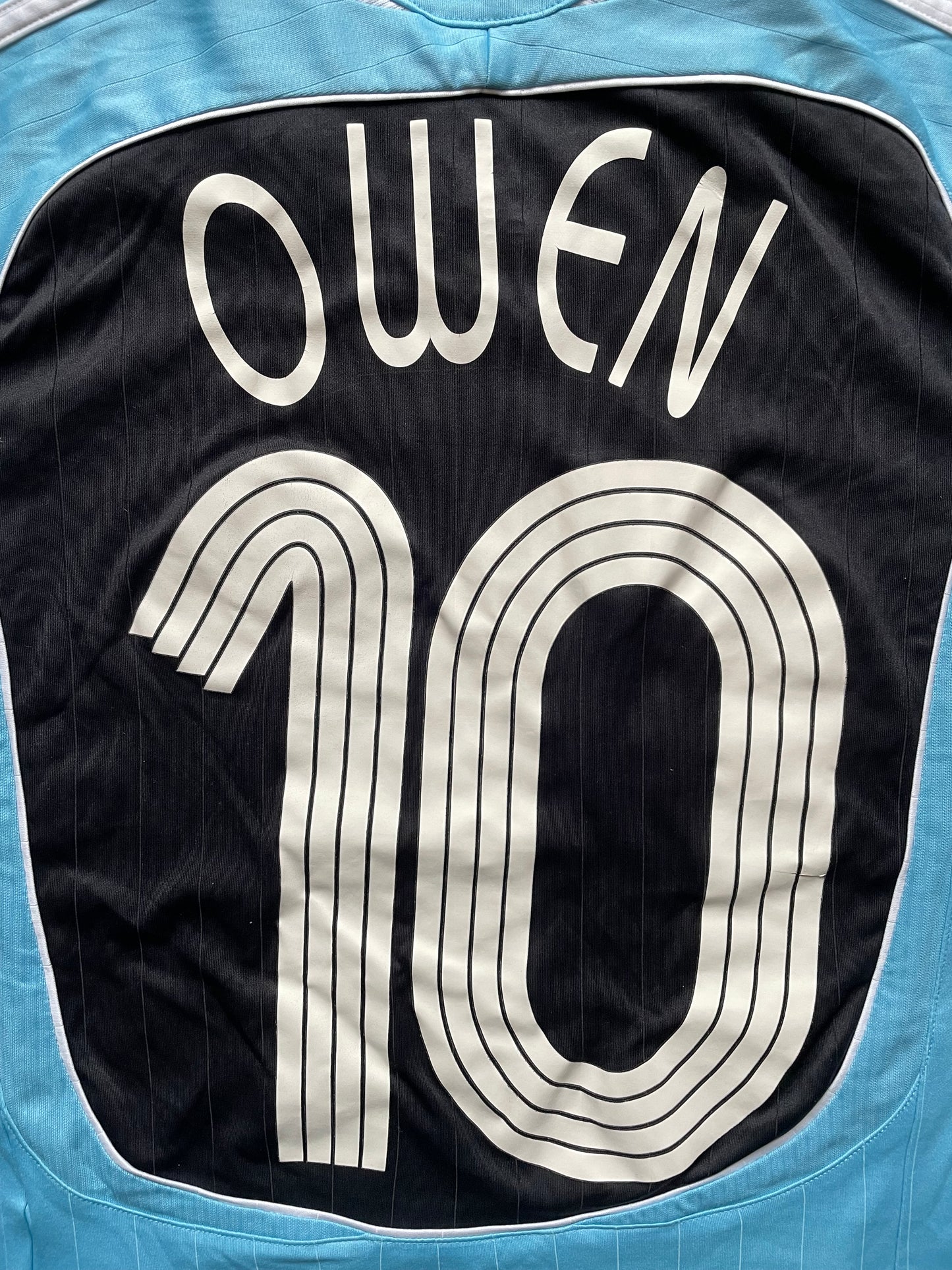 Newcastle Third Shirt 2006 - 07 OWEN 10 (very good) Youths 11-12 years