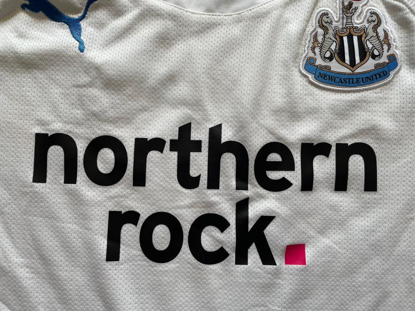 Newcastle Third Shirt 2010 -11 Barton 7 (very good) Adults Medium , Long-Sleeved