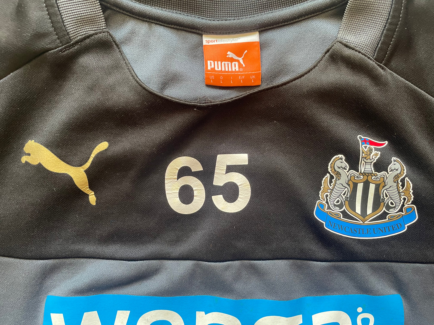 Newcastle Training Top Player Issue 2013-14 (good) Adults Large Puma