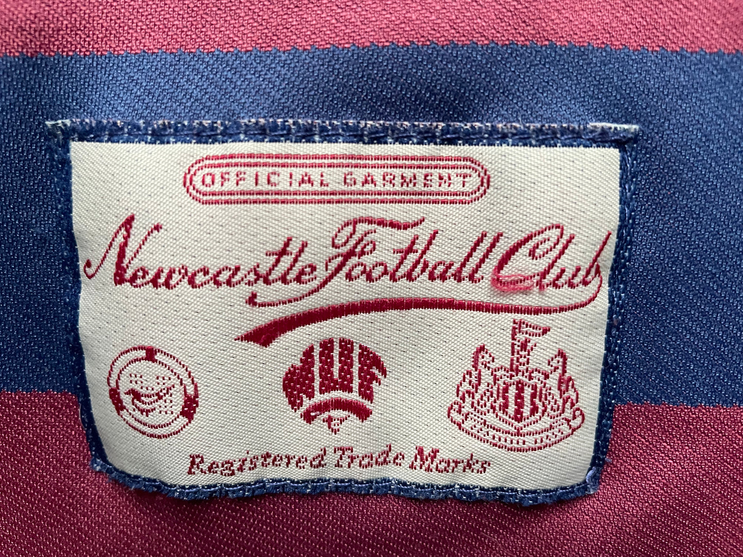 Newcastle 1995 Away Shirt (very good) Adults Small Score Draw