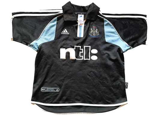 Newcastle Away Shirt 2000 -01 (good) Large Boys 152 Adidas