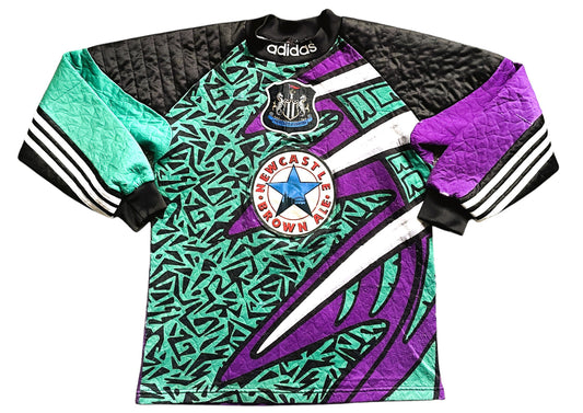Newcastle Goalkeeper Shirt 1995 -96 (fair) Adults Small , Adidas