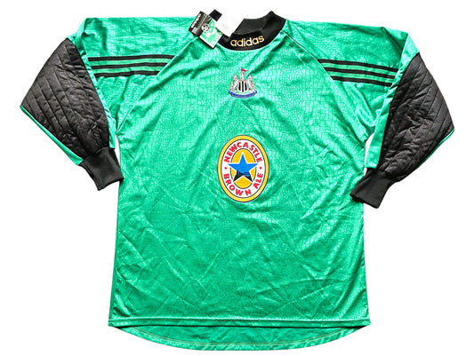 Newcastle Goalkeeper Shirt 1997 -98 (very good BNWT) Adults XL
