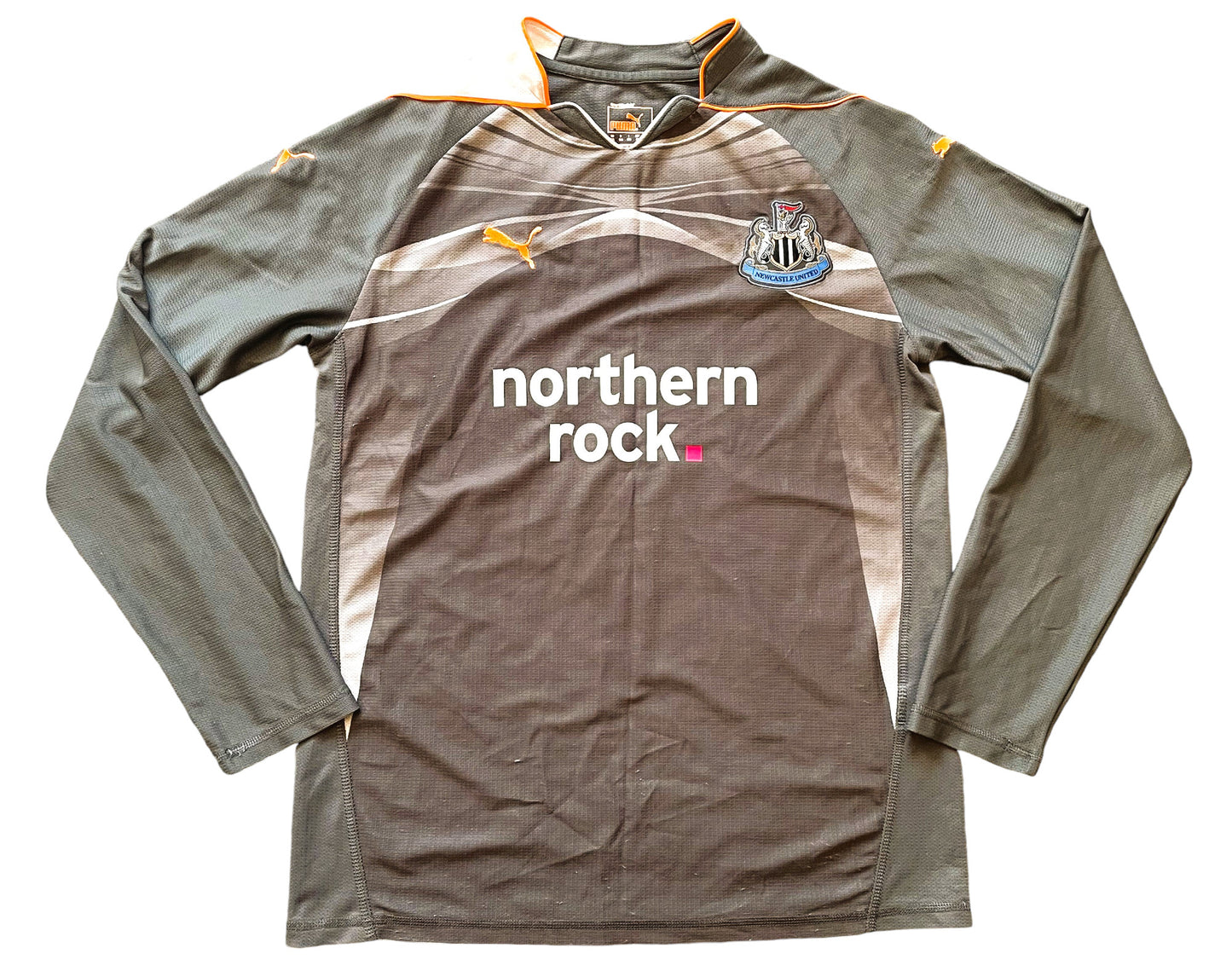 Newcastle Goalkeeper Shirt 2010 -11 (fair) Adults XS / Youths see below