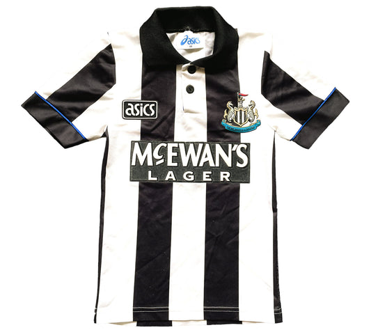 Newcastle 1993-95 Home Shirt (good) Small Boys 5 to 6 years probably