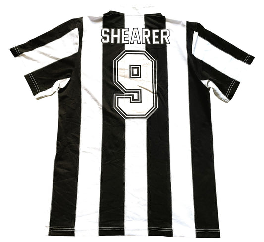 Newcastle Home Shirt 1995 -97 SHEARER 9 (good) Adults Large , Score Draw