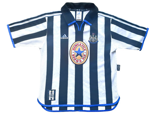Newcastle Home Shirt 1999 -00 (very good) Large Boys 152 though fits Adults XS