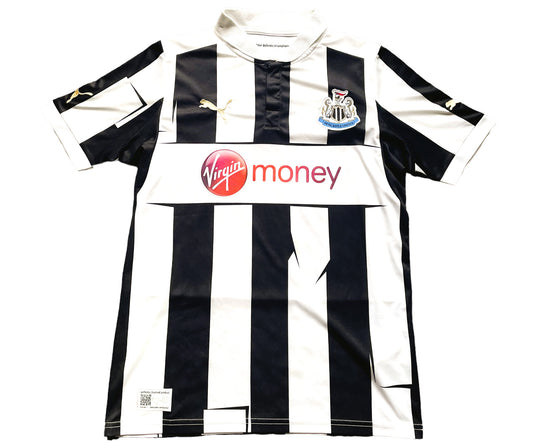 Newcastle 2012-13 Home Shirt (very good) Adults XS / Youths 164 32/34