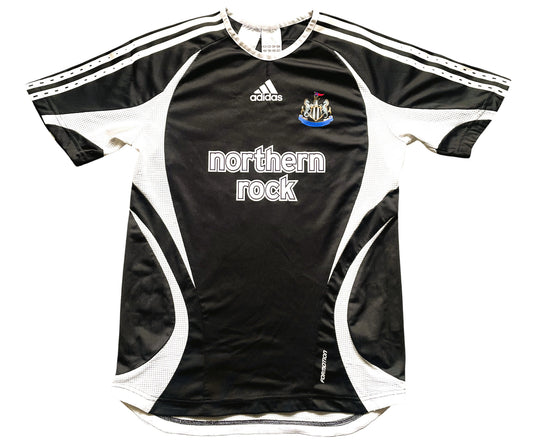 Newcastle Adidas Training Shirt 2006 -07 (very good) Adults XS / Youths 32-34 164
