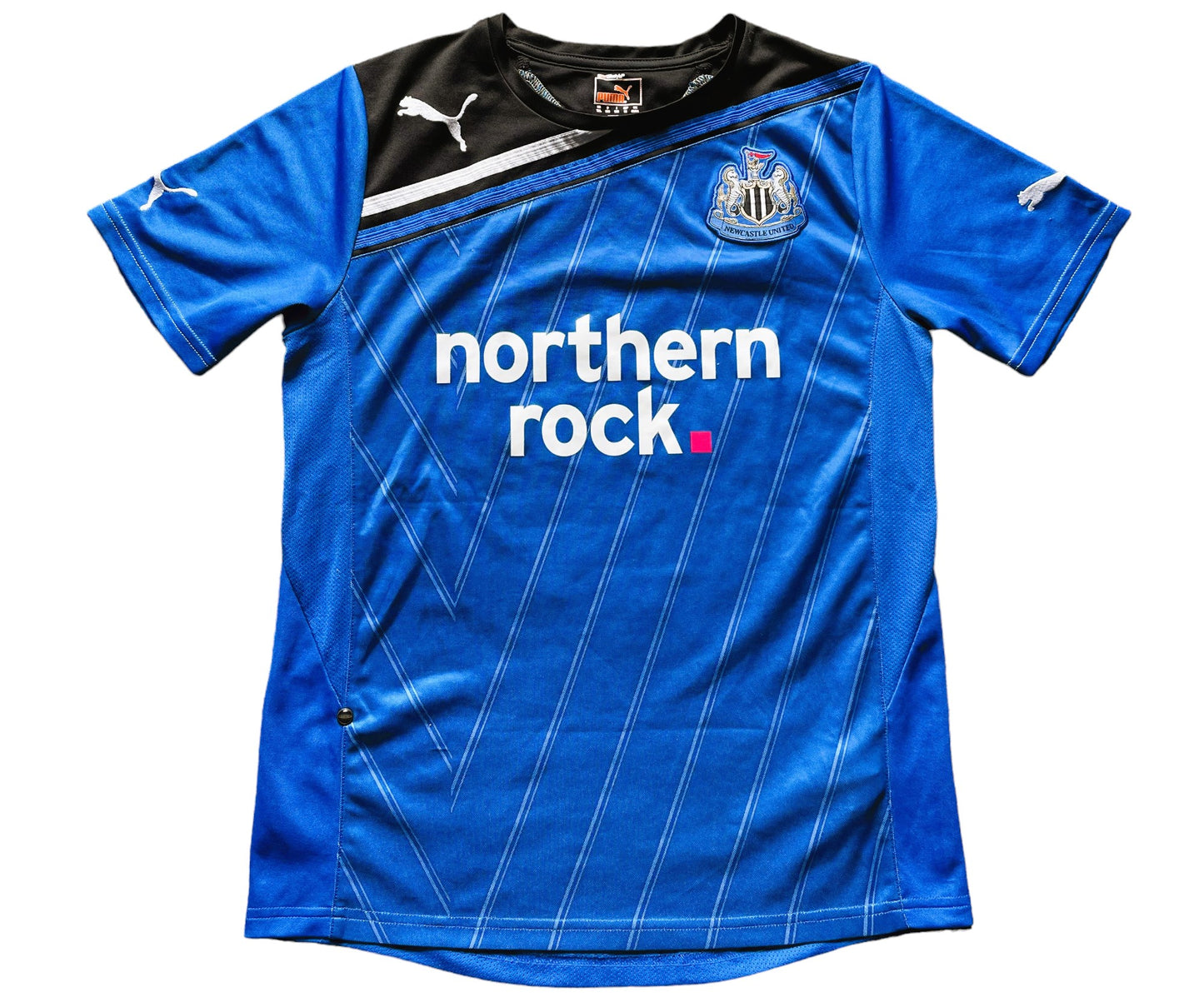 Newcastle 2011 Training Shirt (very good) Adults XS / Youths see below