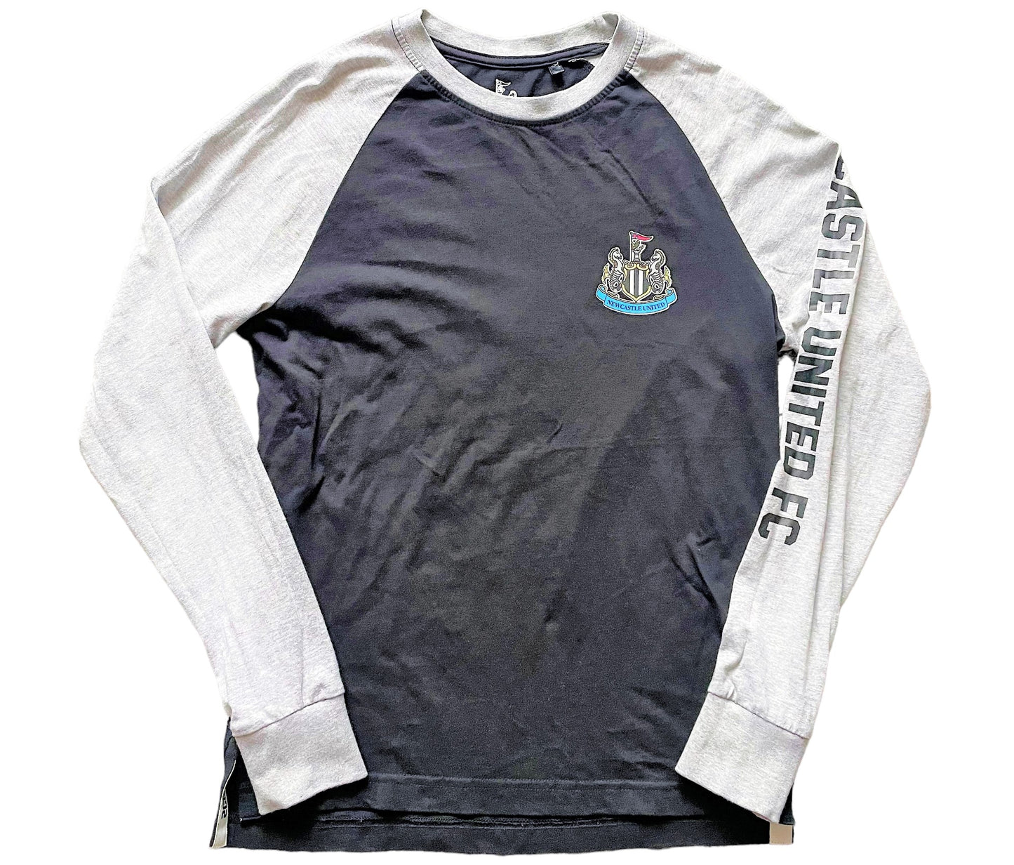 Newcastle United Top (excellent) Childs 11-12 years 146-152cm