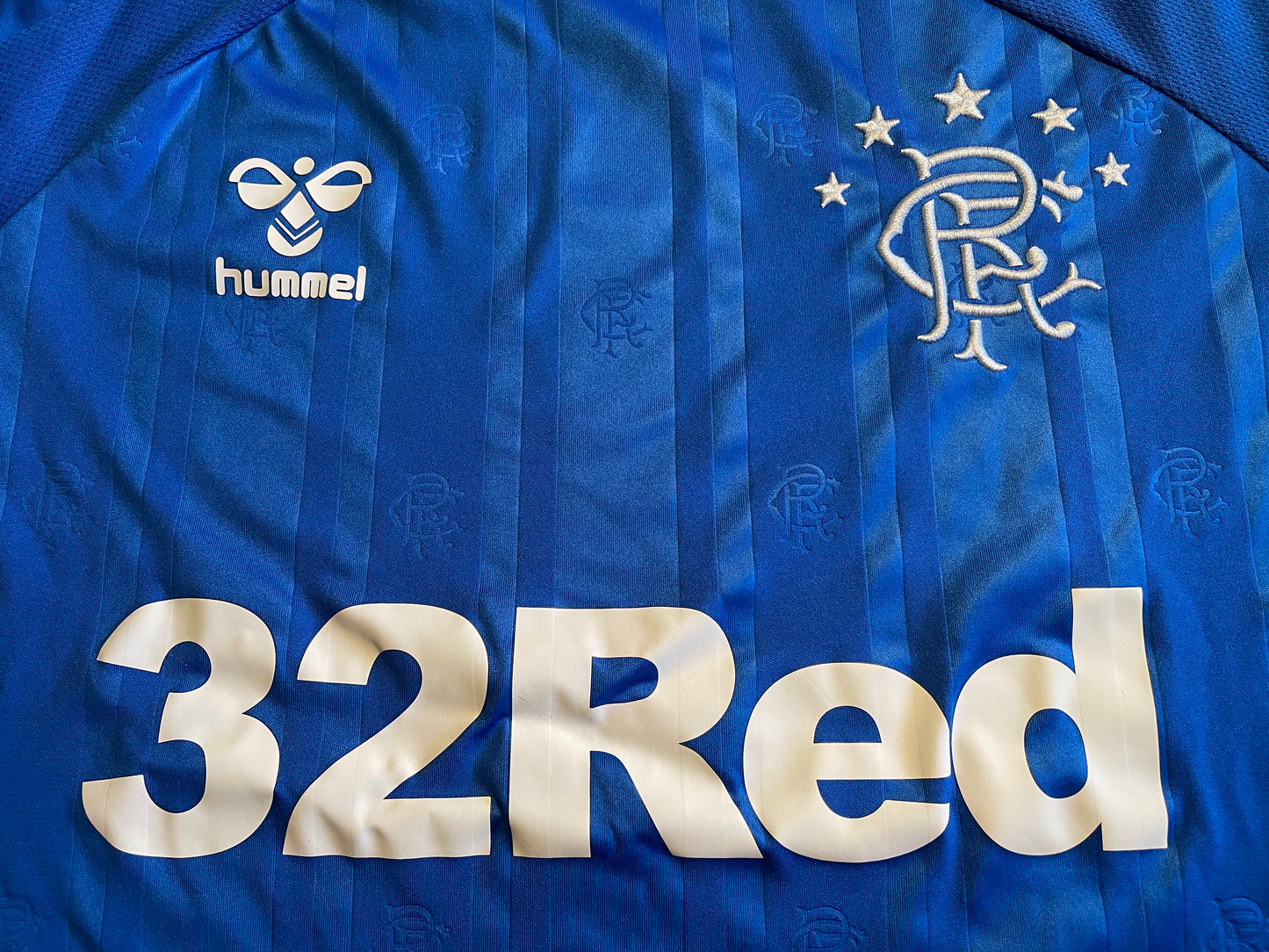 Rangers Home Shirt 2019 (very good) size faded, Adults Small? Height 24 inches