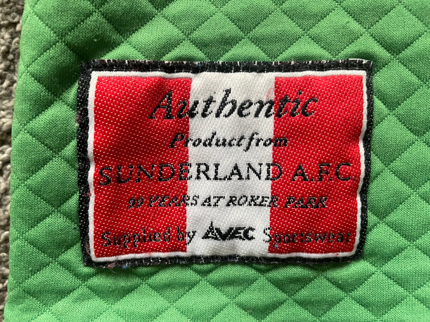 Sunderland 1996 Goalkeeper Shirt (good) Childs 7 to 8 years 26/28