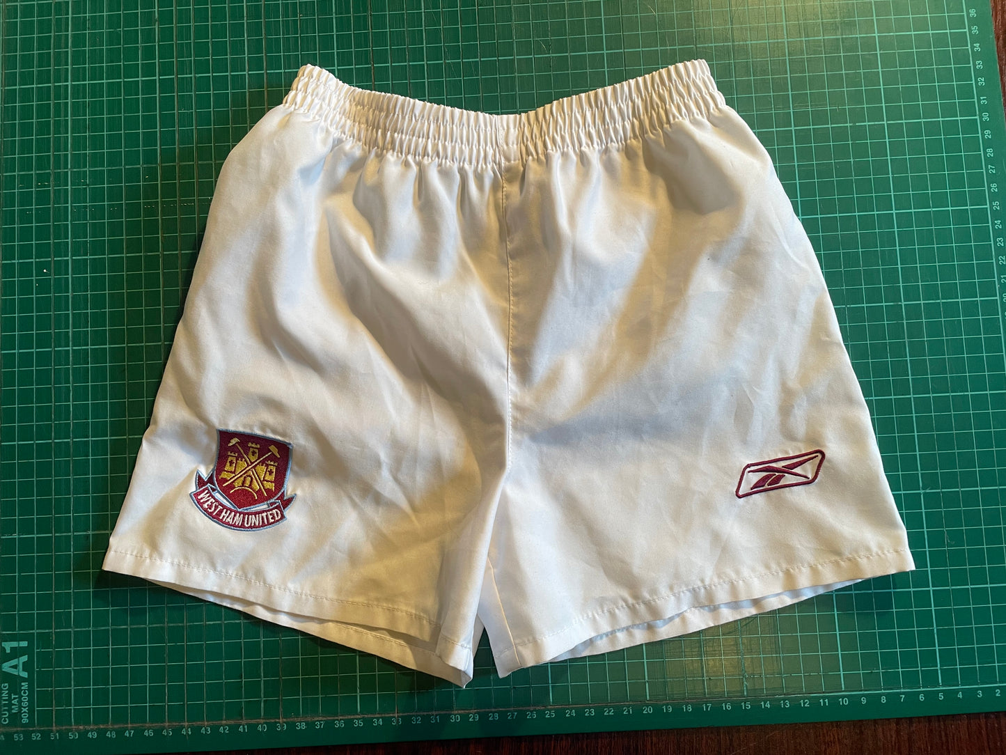 West Ham shirt & shorts 2003 (excellent) Childs 2-3 years. Shirt Height 12 inches