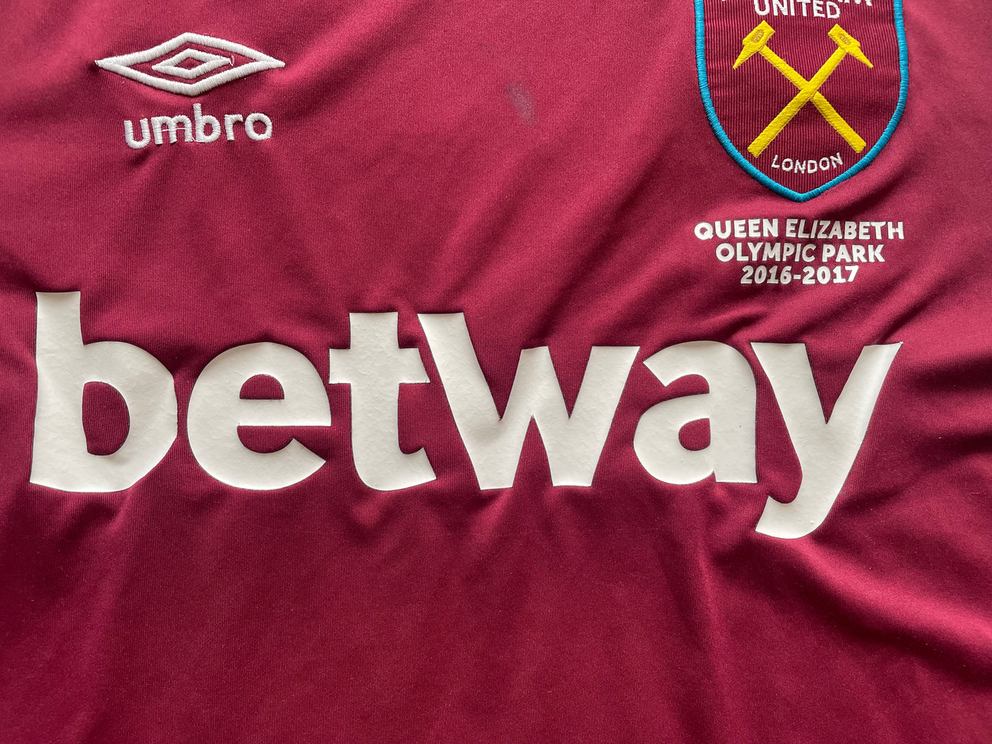 West Ham Home Shirt 2016 - 17 (fair) Adults Large Umbro