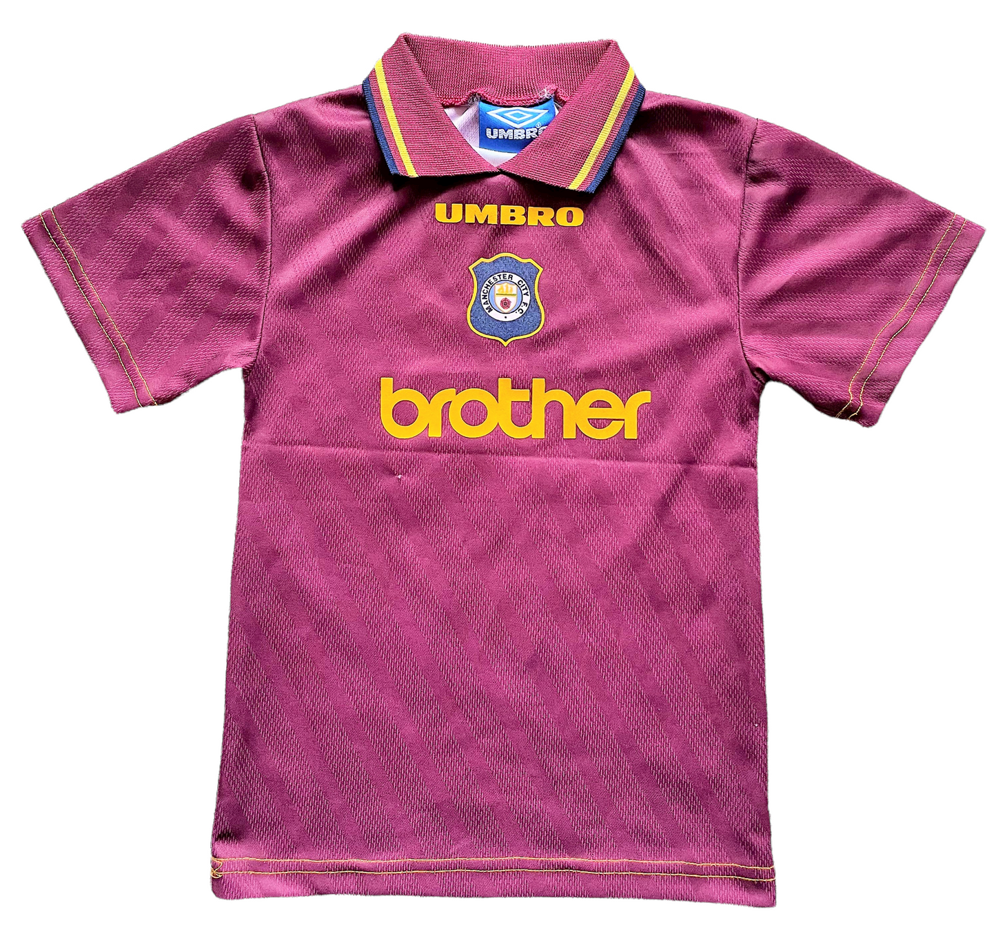 1996 Manchester City Shirt (very good) Small Boys. RARE
