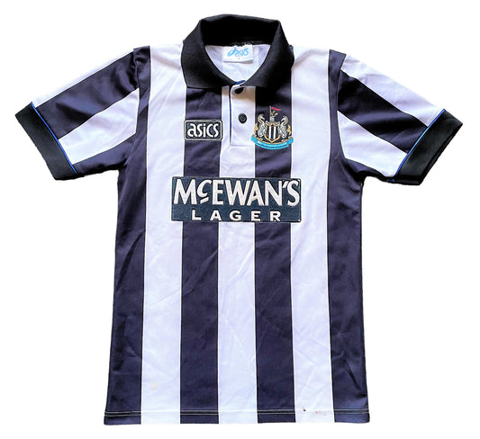 Newcastle Home Shirt 1993 (good) Adults XXS/Large Boys. Height 22 inches