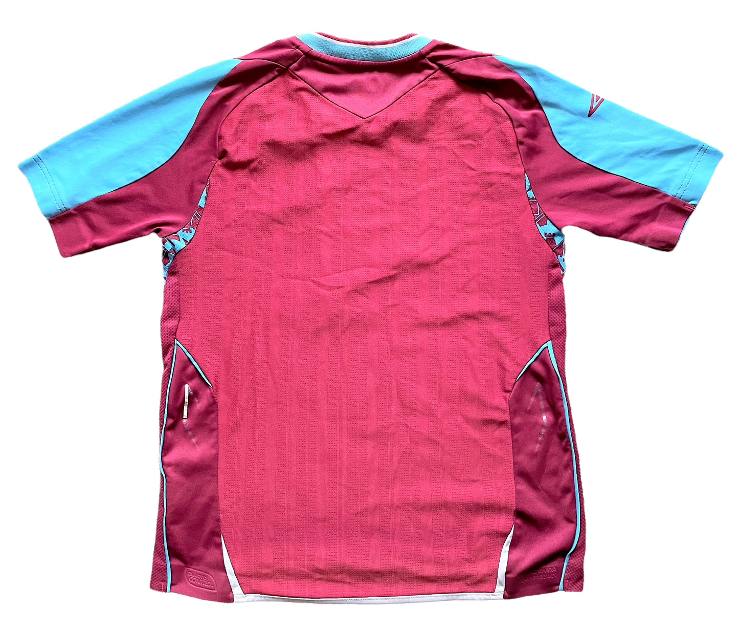 West Ham 2007 Home Shirt (very good) Small Boys. Height 17 inches